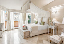 Hotel Barocco: charme romano, vista su Piazza Barberini e colazione d’autore