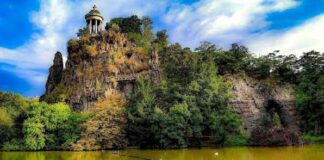 Dipingere il paesaggio: arte e natura a Villa Gregoriana Dipingere il paesaggio: arte e natura a Villa Gregoriana
